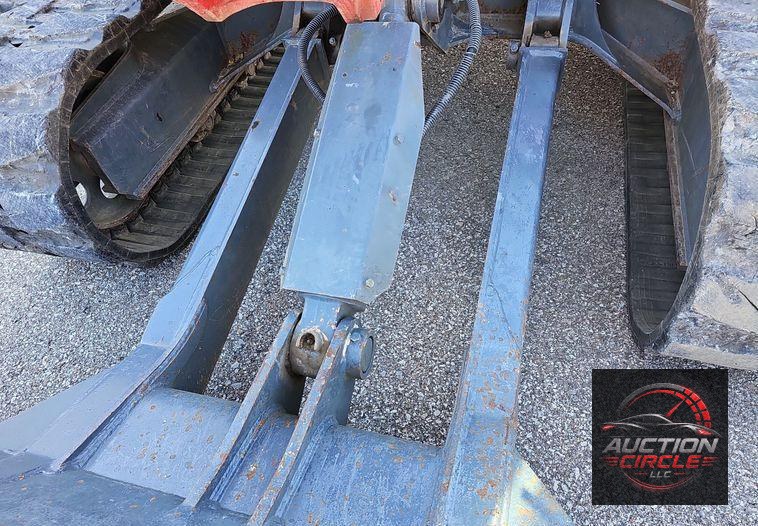 2013 Takeuchi TB285  mini excavator