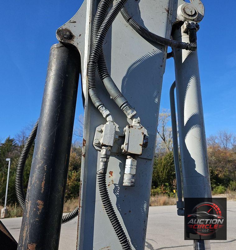 2013 Takeuchi TB285  mini excavator