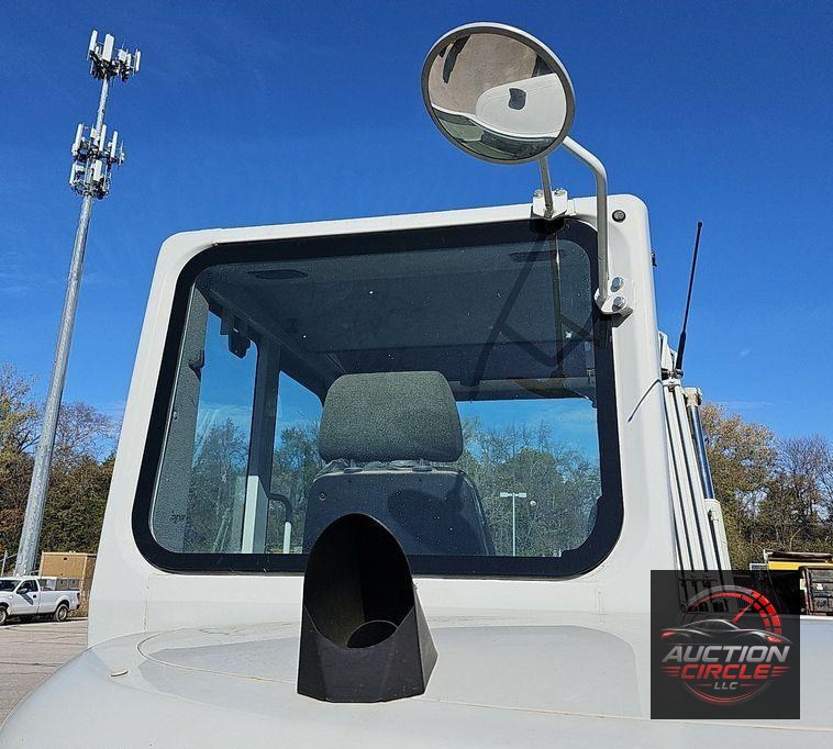 2013 Takeuchi TB285  mini excavator