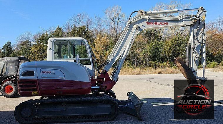 2013 Takeuchi TB285  mini excavator