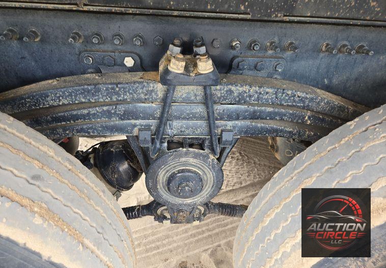 2019 Mack Granite dump truck
