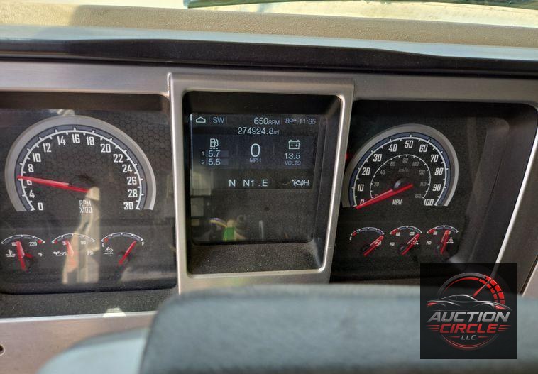 2019 Mack Granite dump truck