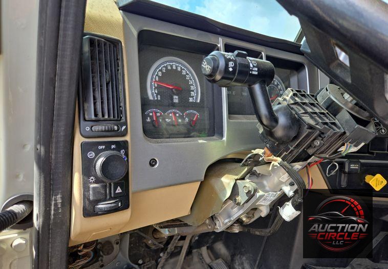 2019 Mack Granite dump truck