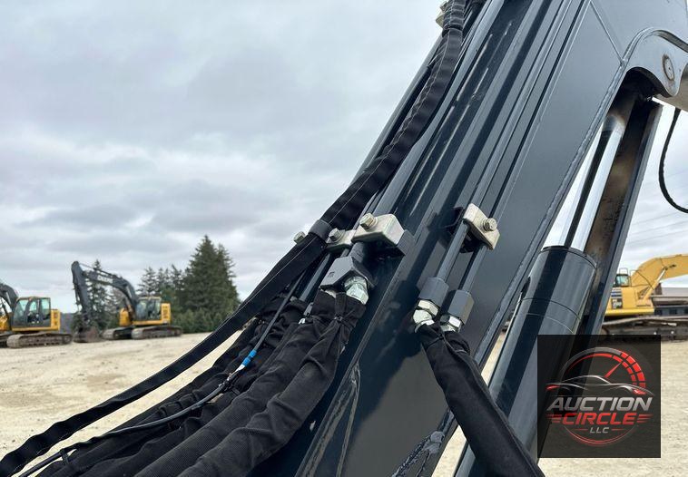2020 John Deere 60G  mini excavator