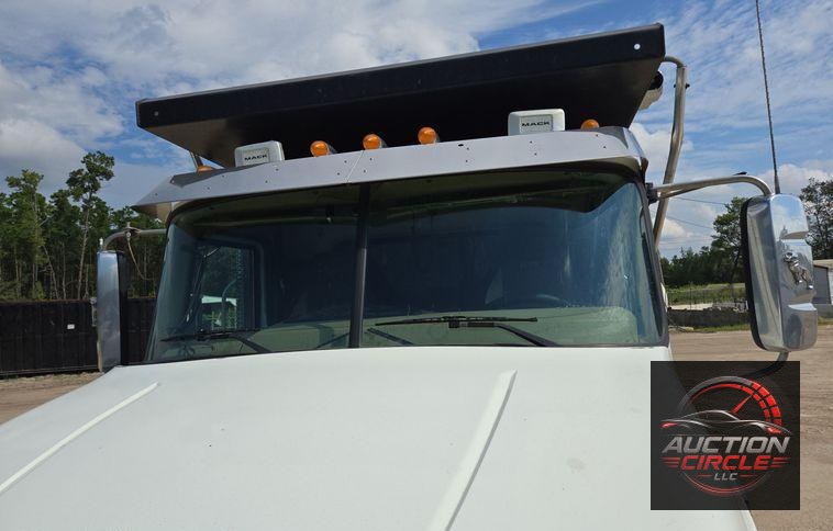 2019 Mack Granite