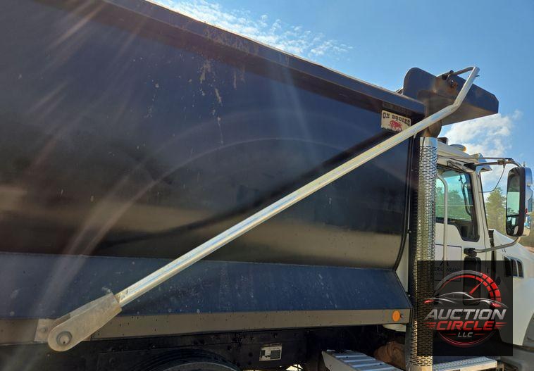 2019 Mack Granite