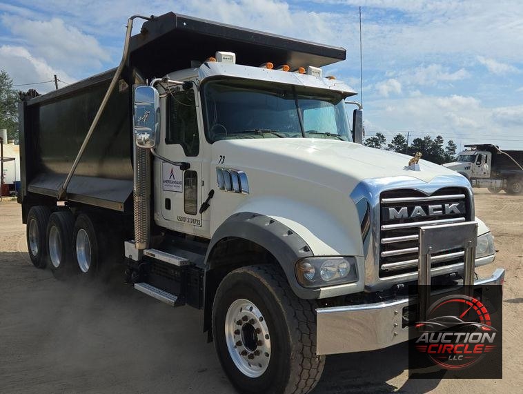 2019 Mack Granite