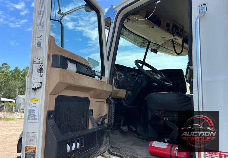2019 Mack Granite