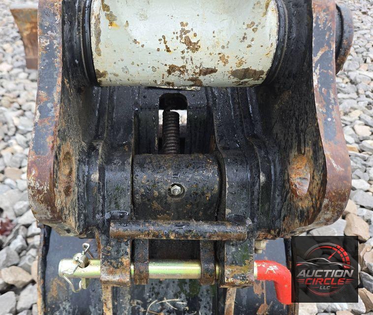 2022 Takeuchi TB260
