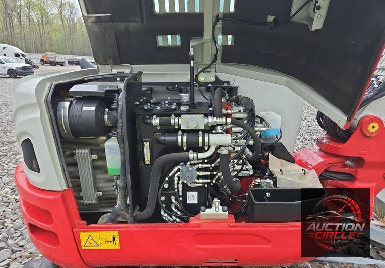 2022 Takeuchi TB260