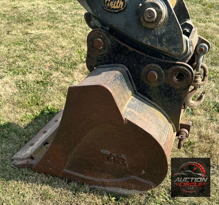 2017 Case CX80C mini excavator