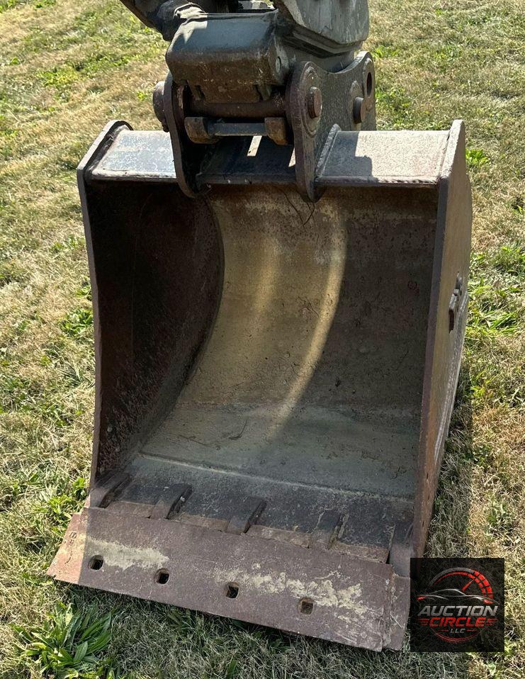 2017 Case CX80C mini excavator