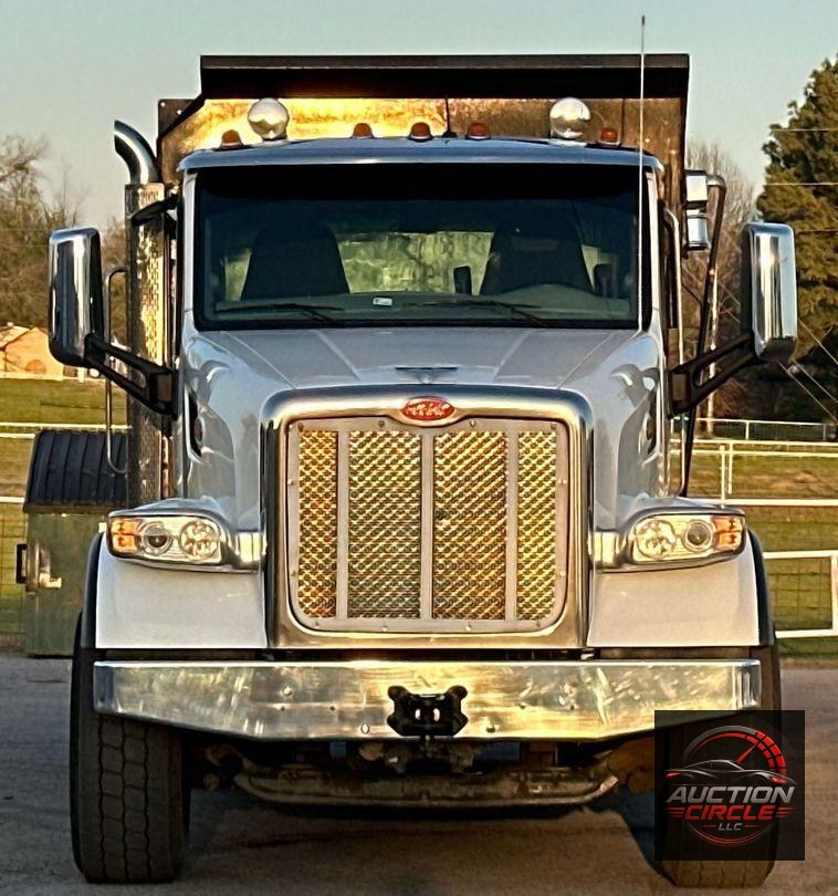2021 Peterbilt  567 dump truck