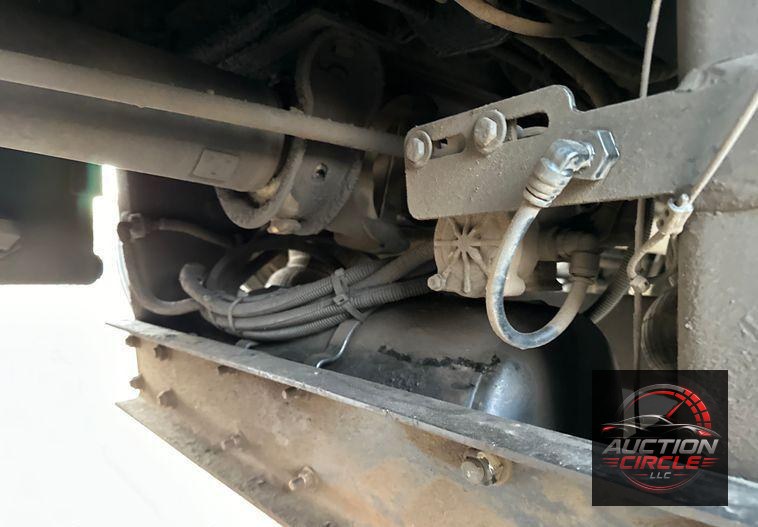 2021 Peterbilt  567 dump truck