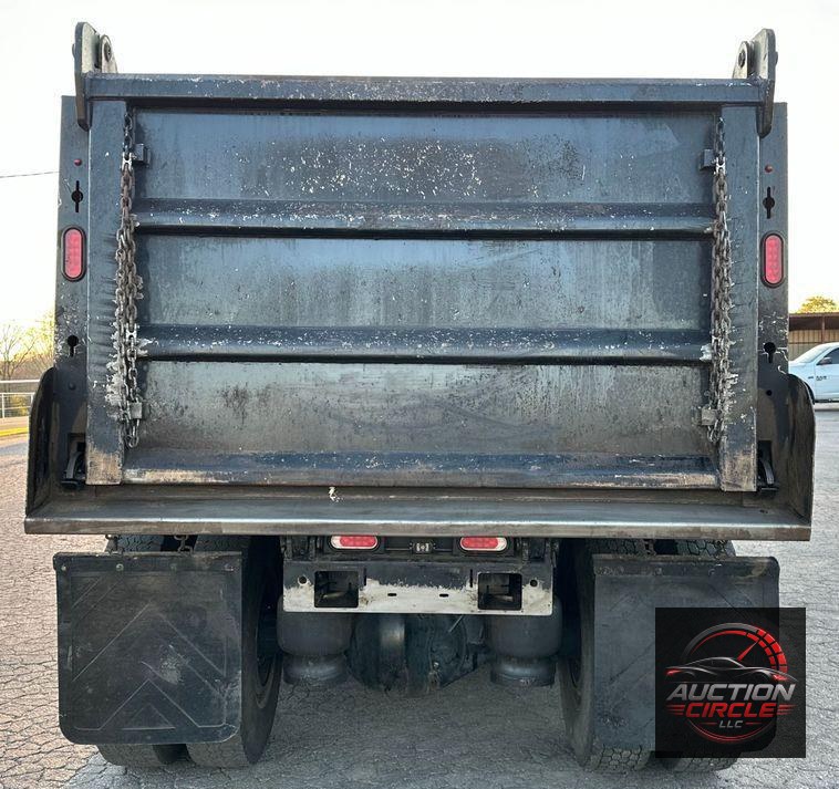 2021 Peterbilt  567 dump truck