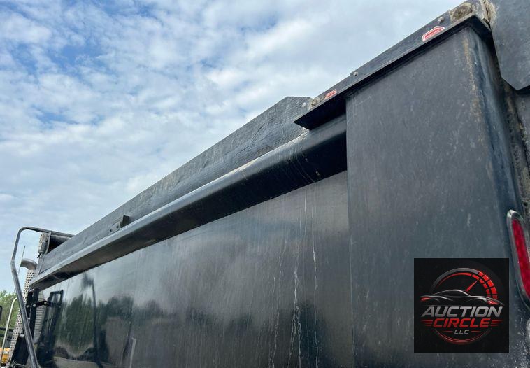 2015 Kenworth T880  dump truck