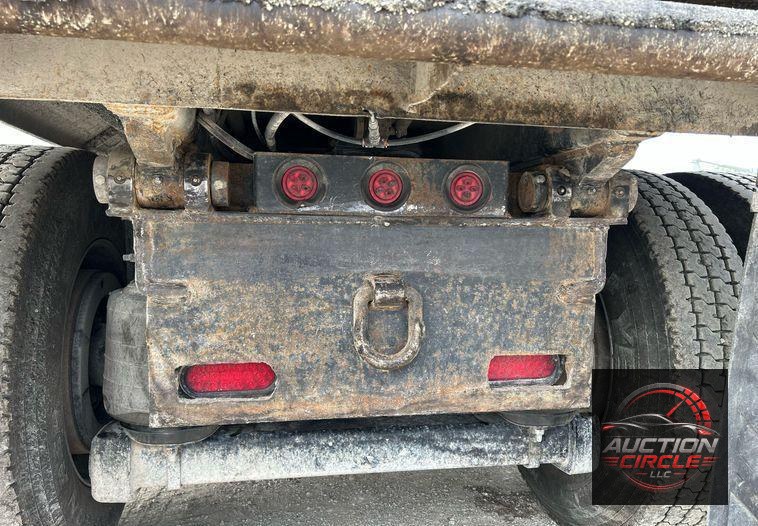 2015 Kenworth T880  dump truck