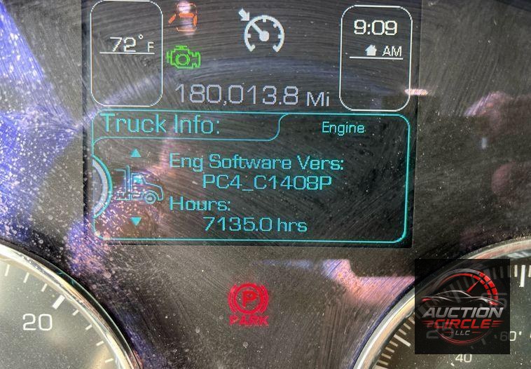 2015 Kenworth T880  dump truck
