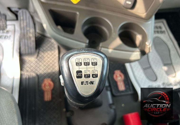 2015 Kenworth T880  dump truck