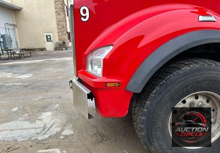 2020 Kenworth  T880 dump truck