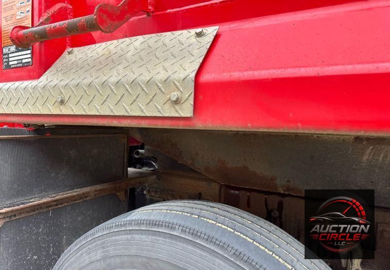 2020 Kenworth  T880 dump truck