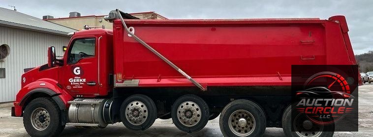2020 Kenworth  T880 dump truck