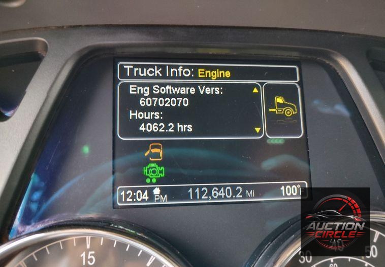 2021 Peterbilt 567  dump truck
