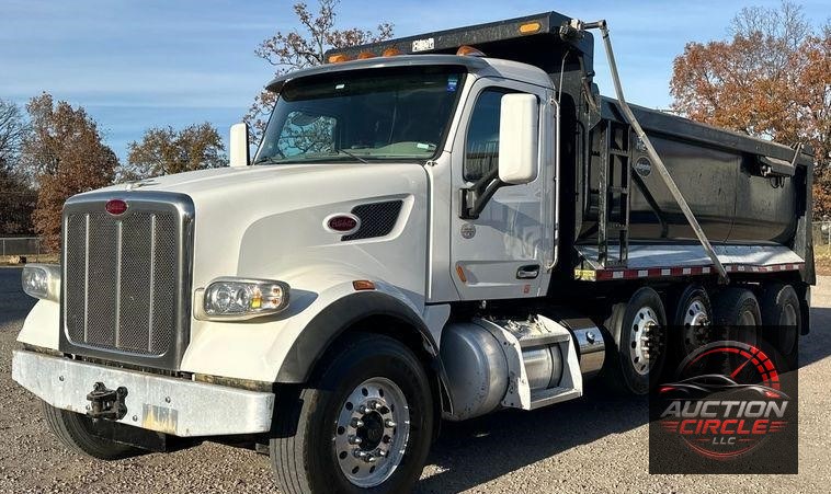 2019 Peterbilt 567 dump truck