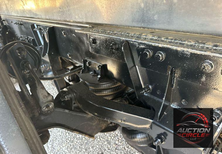 2019 Peterbilt 567 dump truck