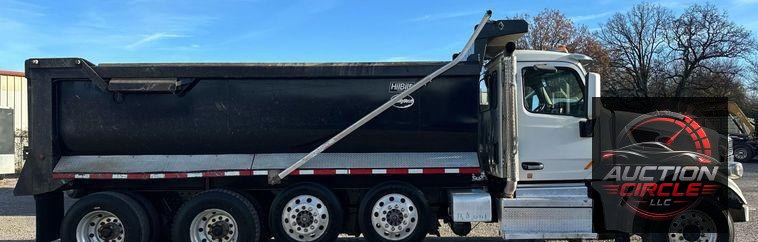 2019 Peterbilt 567 dump truck