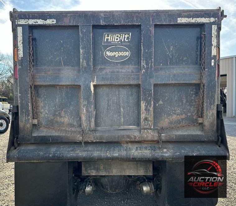 2019 Peterbilt 567 dump truck