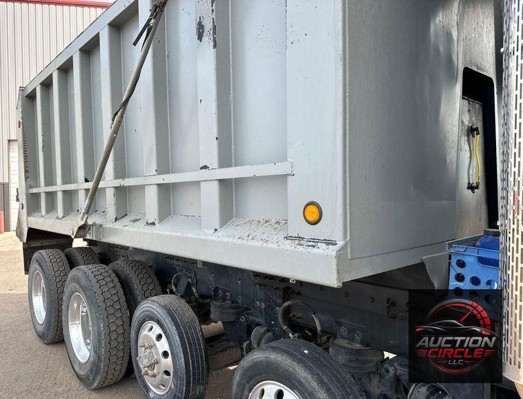 2018 Peterbilt 567 dump truck