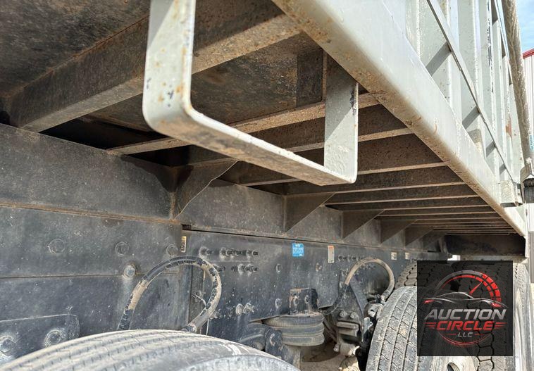 2018 Peterbilt 567 dump truck