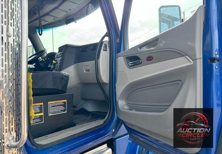 2018 Peterbilt 567 dump truck