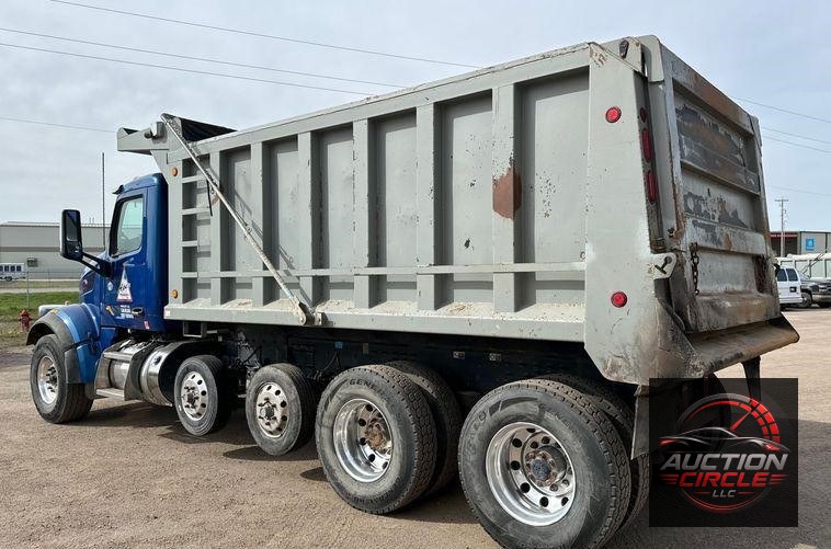 2018 Peterbilt 567 dump truck