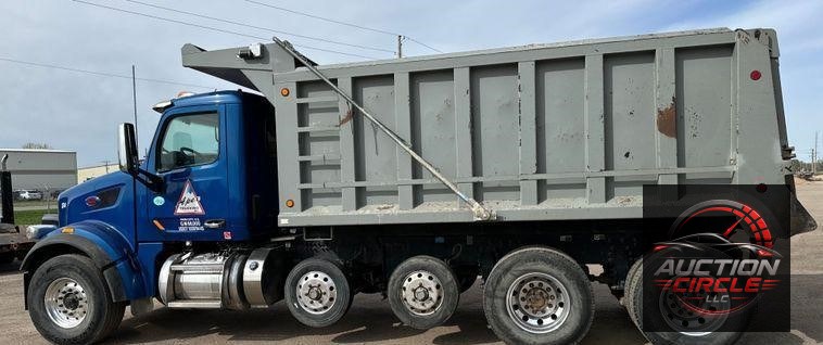 2018 Peterbilt 567 dump truck
