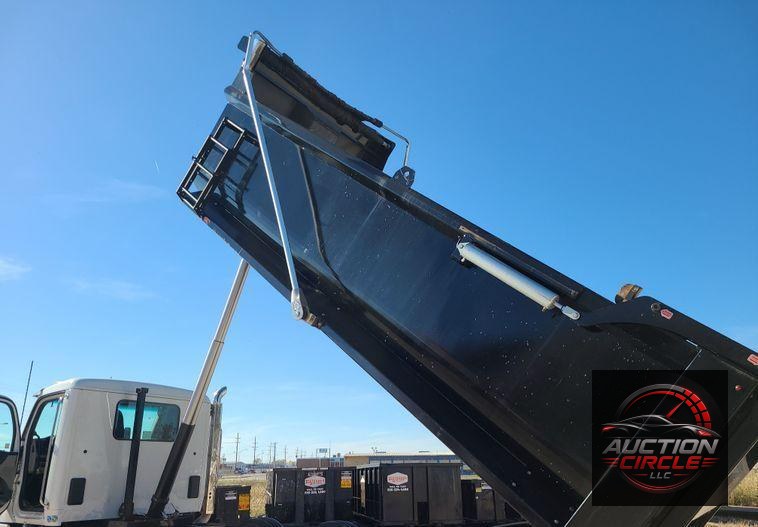 2023 Peterbilt 567  dump truck
