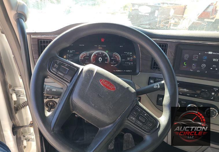 2023 Peterbilt 567  dump truck