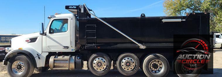 2023 Peterbilt 567  dump truck