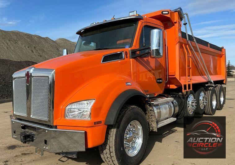 2021 Kenworth T880 dump truck