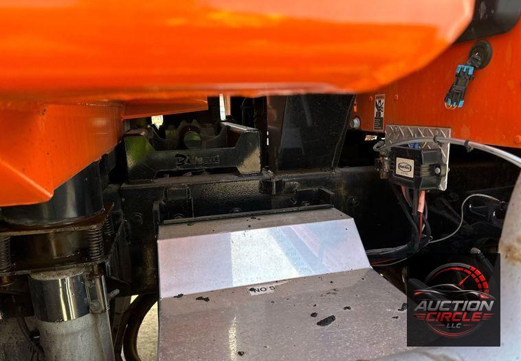 2021 Kenworth T880 dump truck