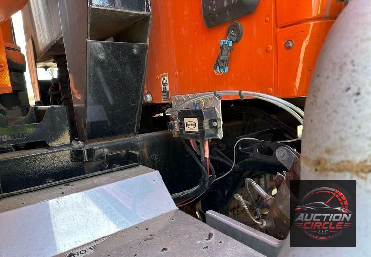 2021 Kenworth T880 dump truck