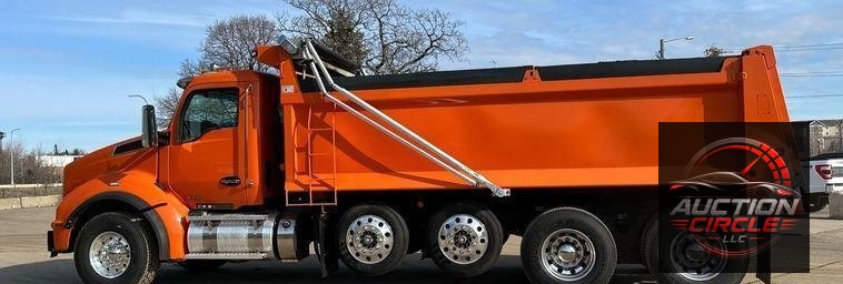 2021 Kenworth T880 dump truck