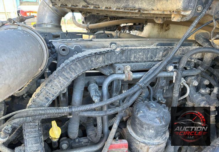 2016 Kenworth T880 dump truck