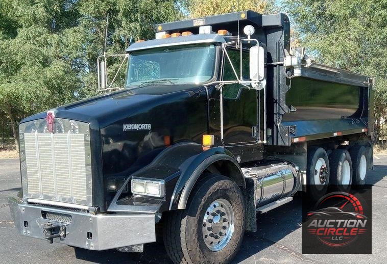 2012 Kenworth T800  dump truck
