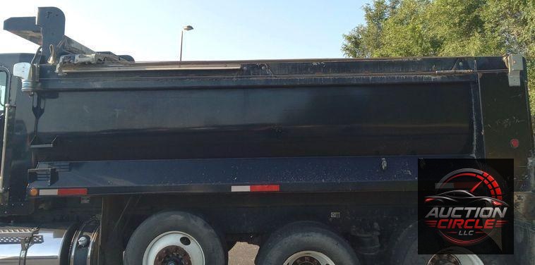 2012 Kenworth T800  dump truck