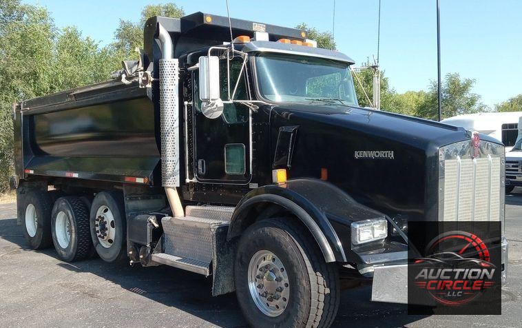 2012 Kenworth T800  dump truck