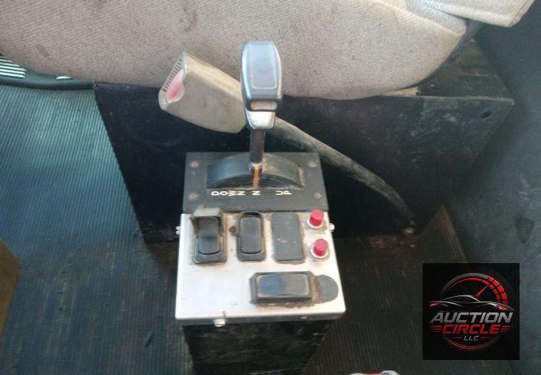 2012 Kenworth T800  dump truck