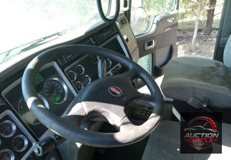 2012 Kenworth T800  dump truck