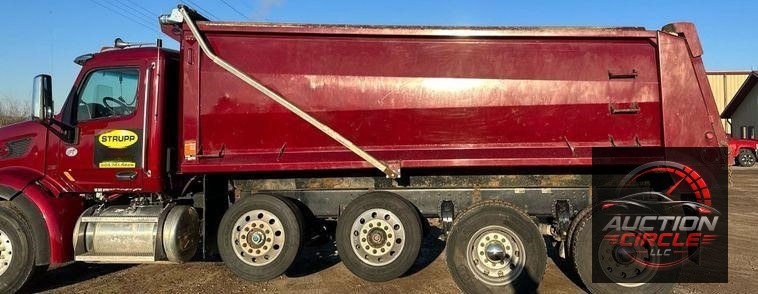 2019 Peterbilt 567  dump truck